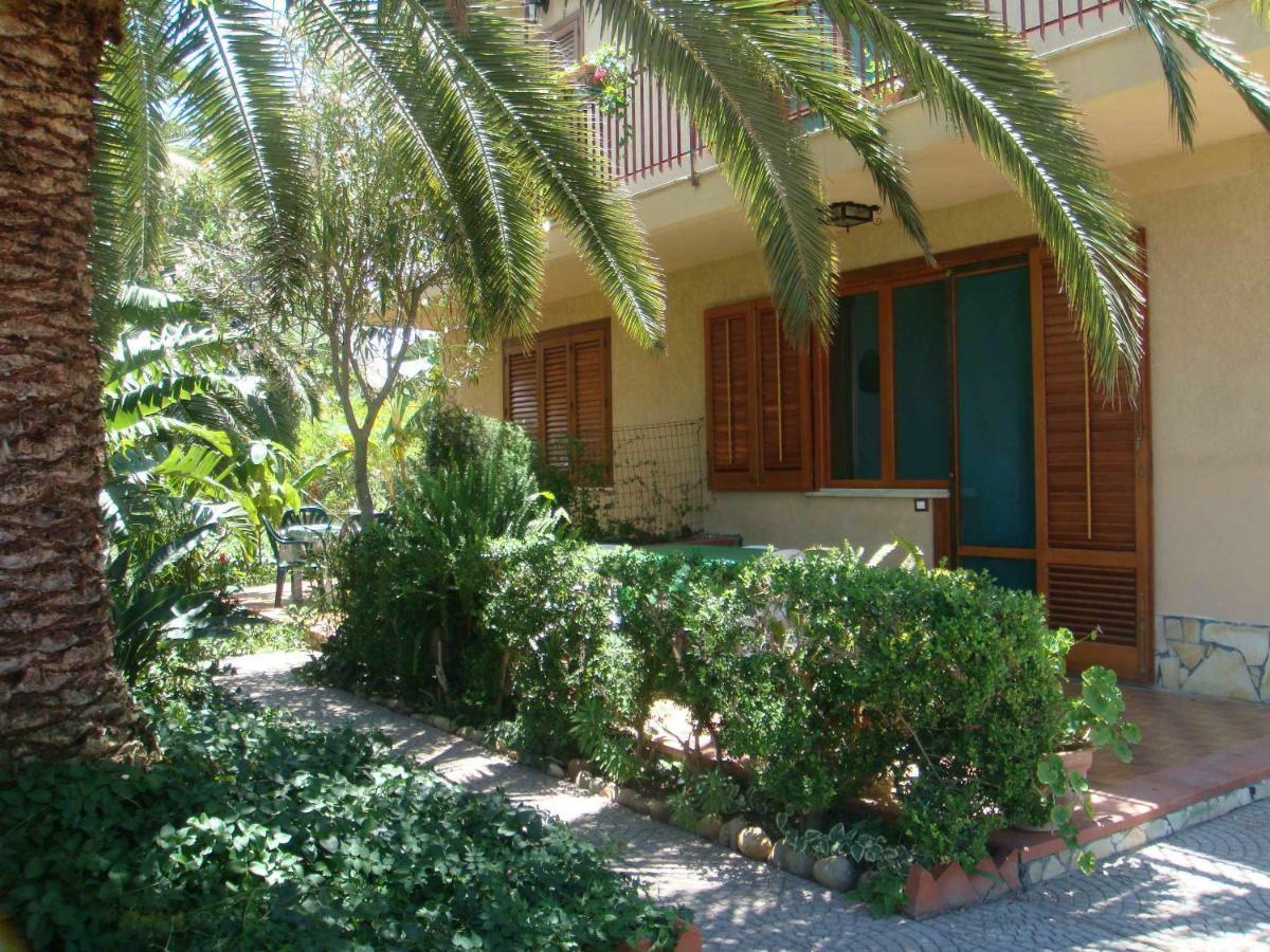 Green Villa Sand Beach Center Close Sea Veiw Cefalù Exterior foto